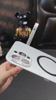 Magnetische Ladehülle aus Aluminium für das iPhone